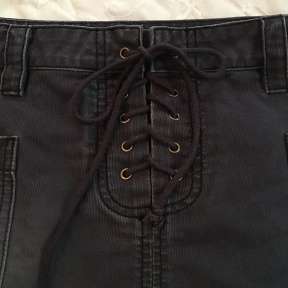 Laced Front Pocket Mini Skirt - Picture 3 of 4